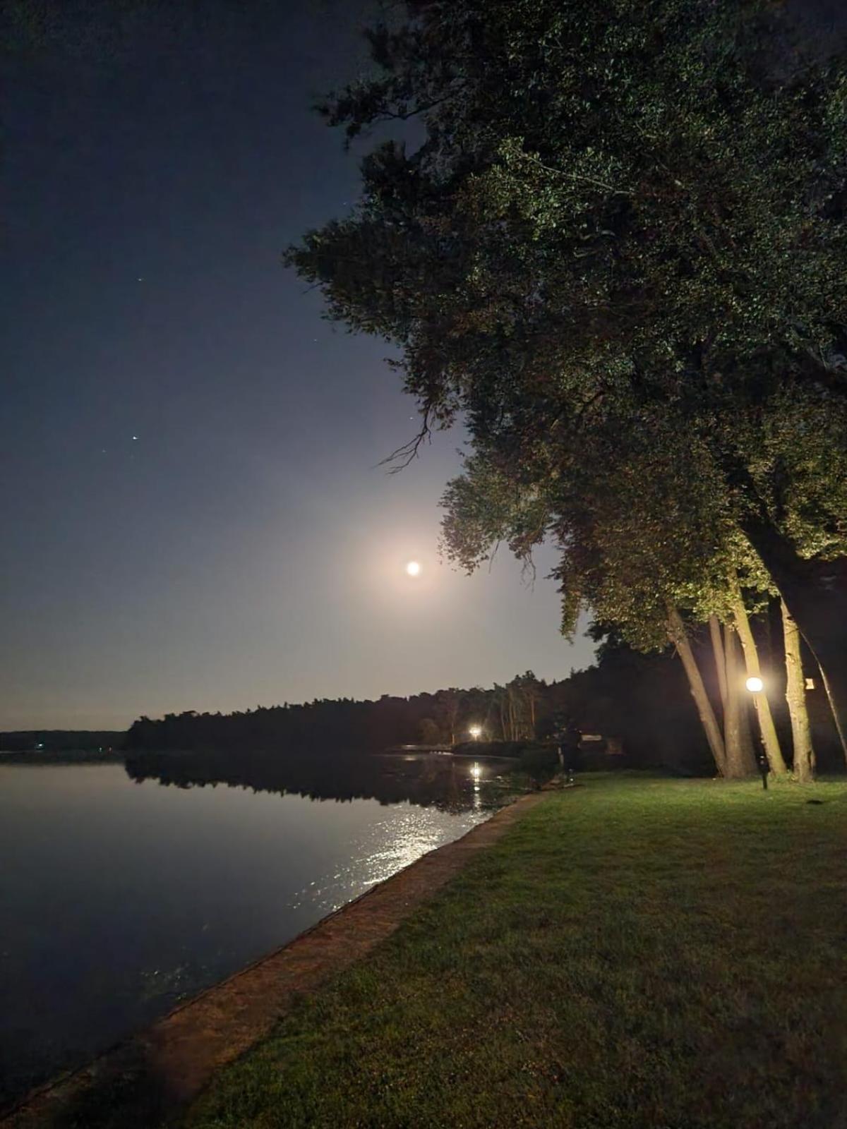 Hotel Mikorzyn Slesin  Luaran gambar