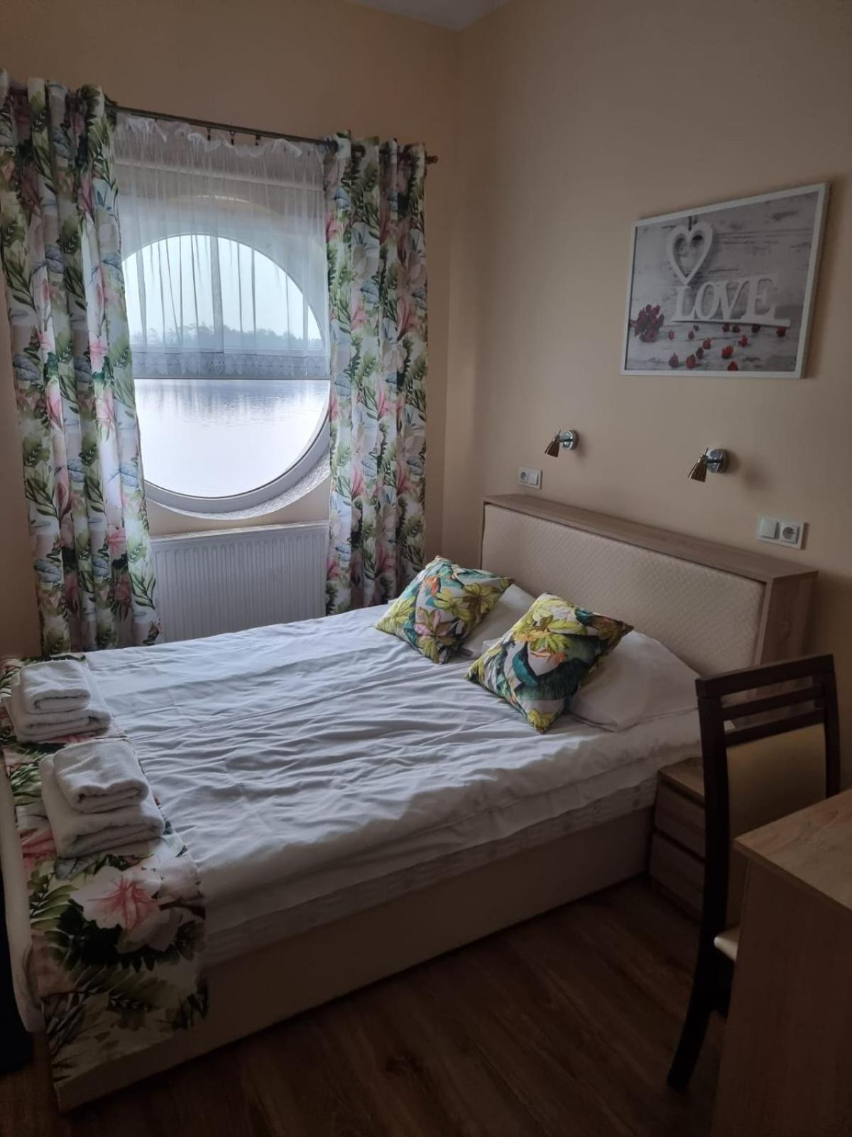 Hotel Mikorzyn Slesin  Luaran gambar